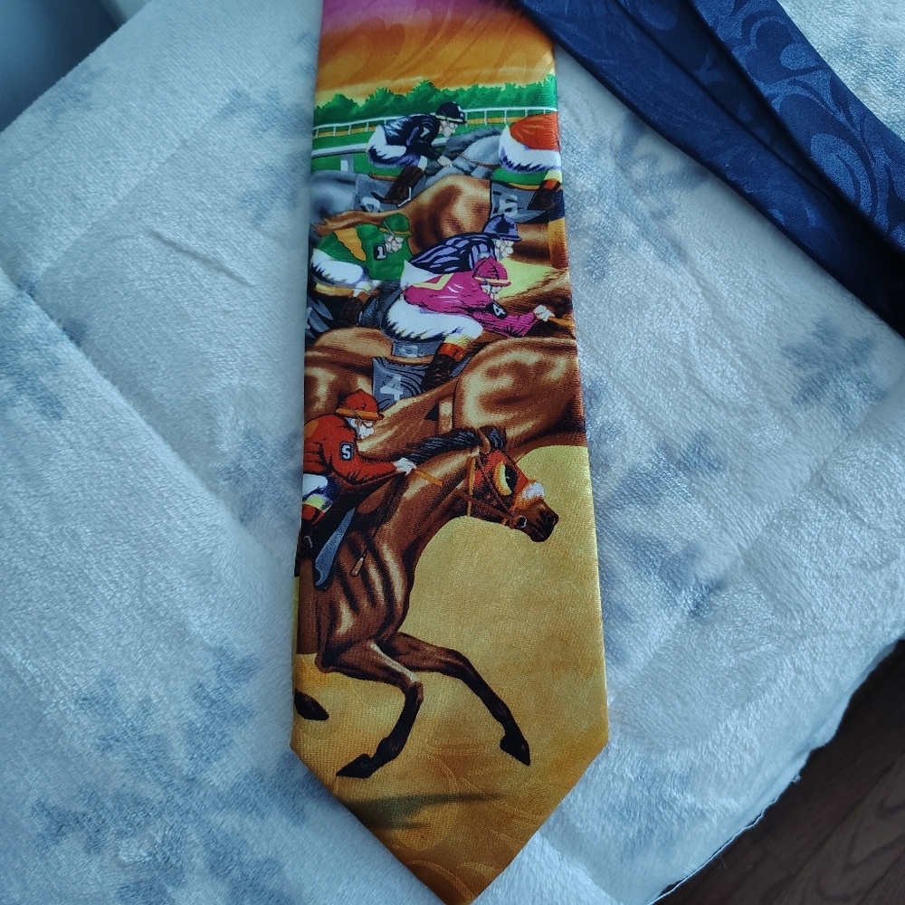 The Tie Studio London Horse Racing Themed Tie. Hand Made. - Picture 2 of 8